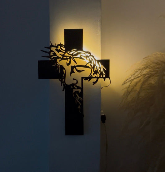 ✝️ Arte de Pared de Jesús en la Cruz  – Fe que Ilumina tu Hogar